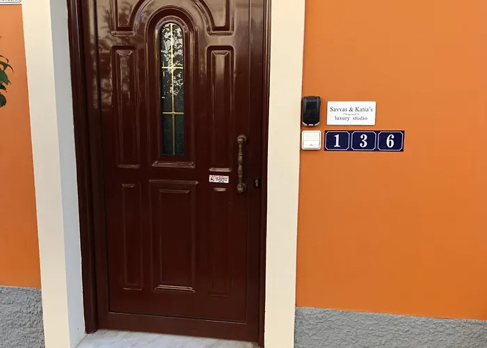 Savvas&katia's Luxury Mantouki